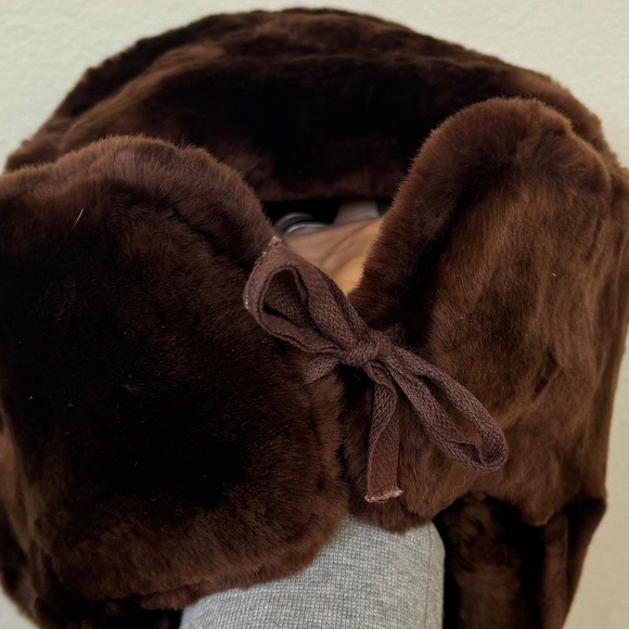 Vintage genuine fur trapper hat in rich chocolate brown gorgeous color and feel - Picture 13 of 16